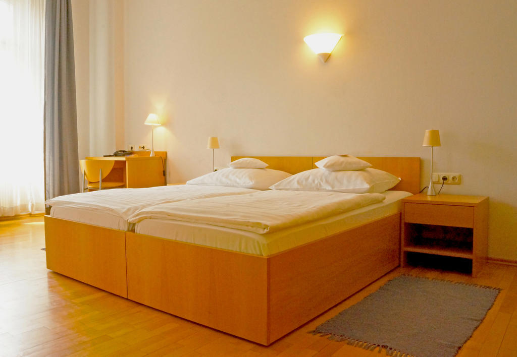 Hotel Zum Scheppen Eck Wiesbaden Pokój zdjęcie