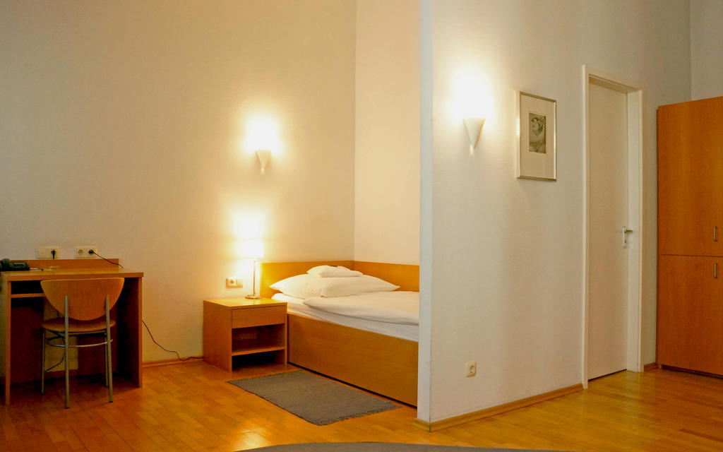 Hotel Zum Scheppen Eck Wiesbaden Pokój zdjęcie